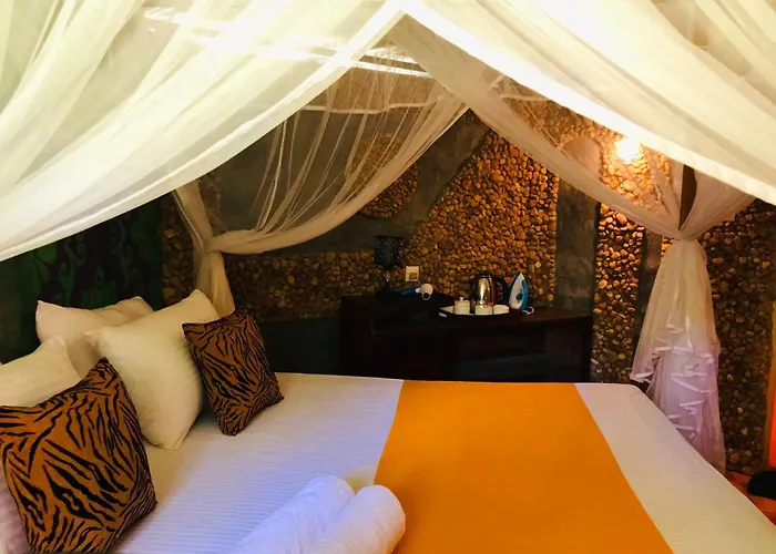 Atha Safari Resort & Riverside Camping