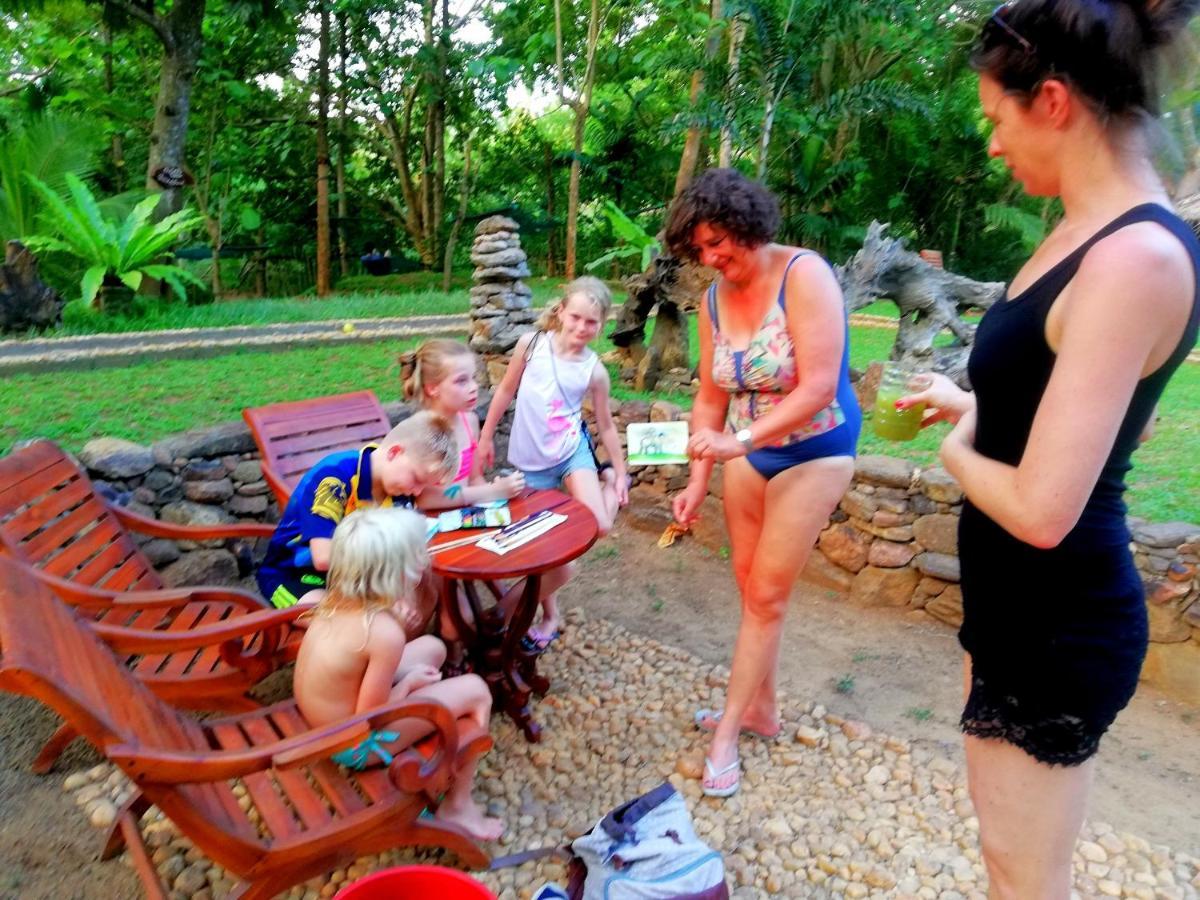 Atha Safari & Riverside